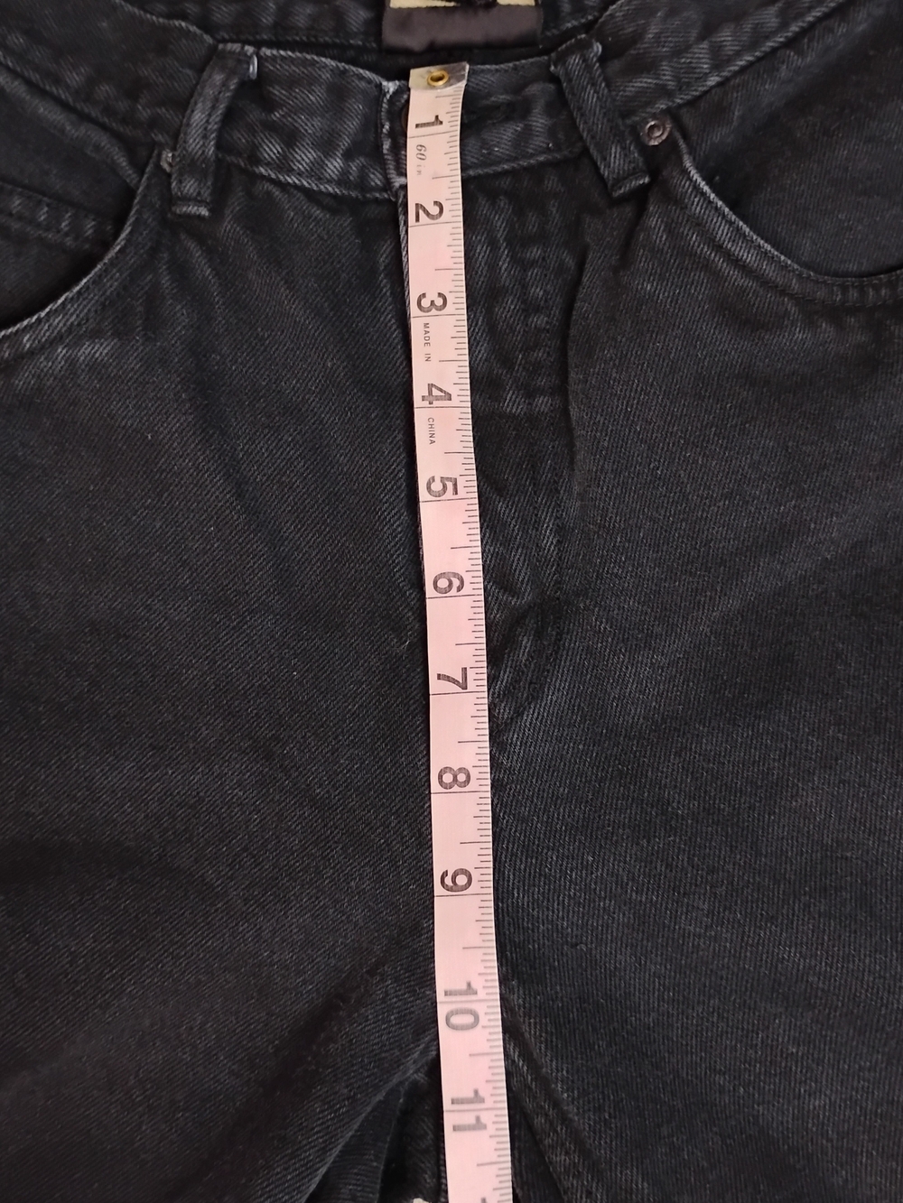 High Rise Mom Jeans - Picture 3 of 10
